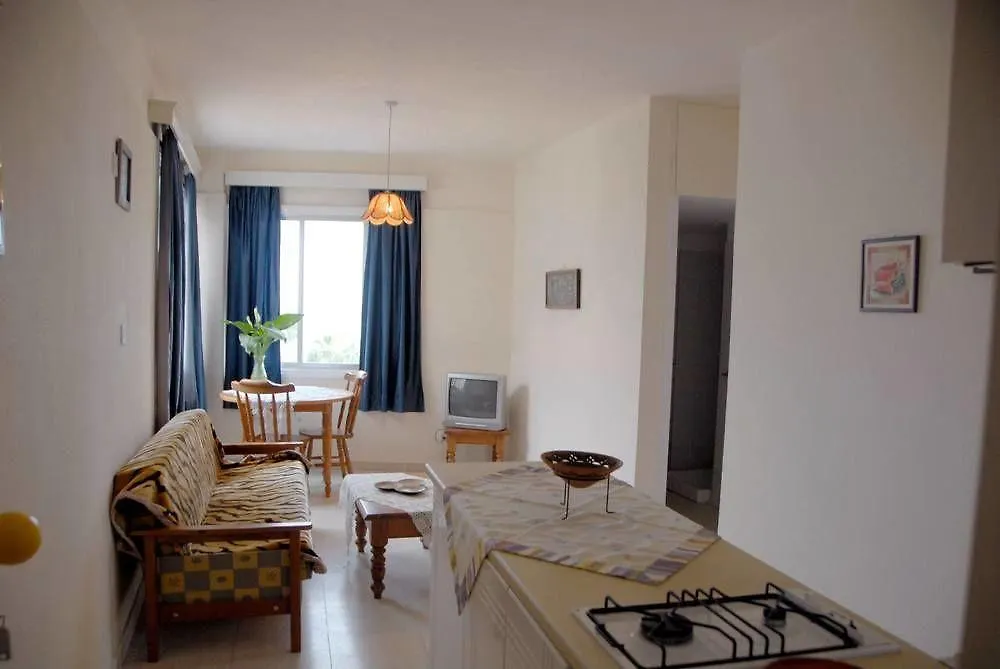 Palm Sea Hotel Apartments 2 Larnaca Cyprus