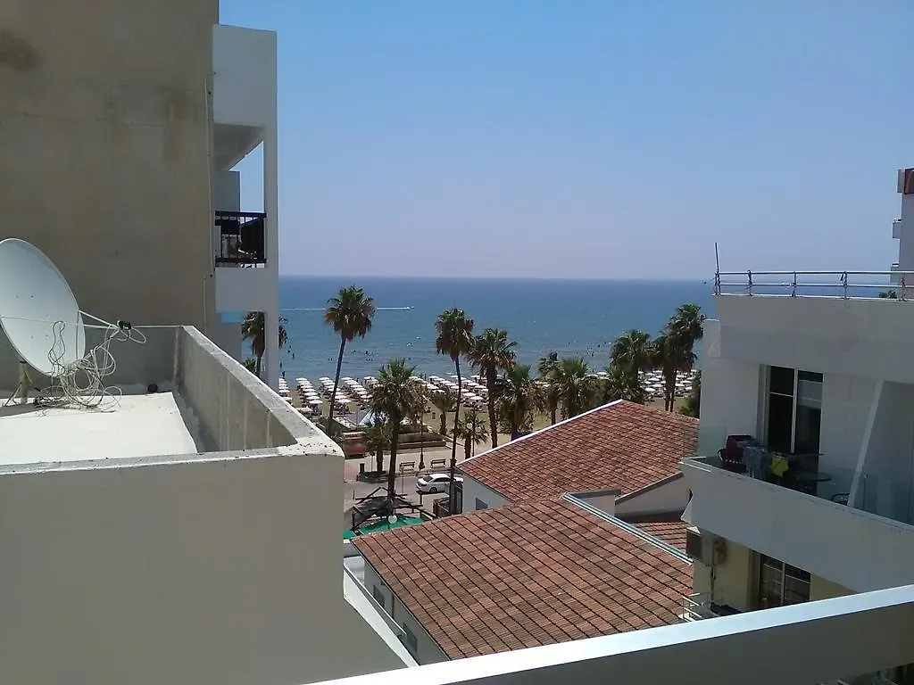 Palm Sea Hotel Apartments 2 Larnaca 0*,  Cyprus