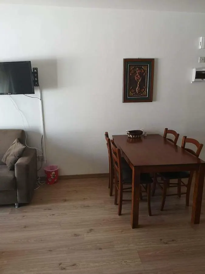 Palm Sea Hotel Apartments 2 Larnaca Cyprus