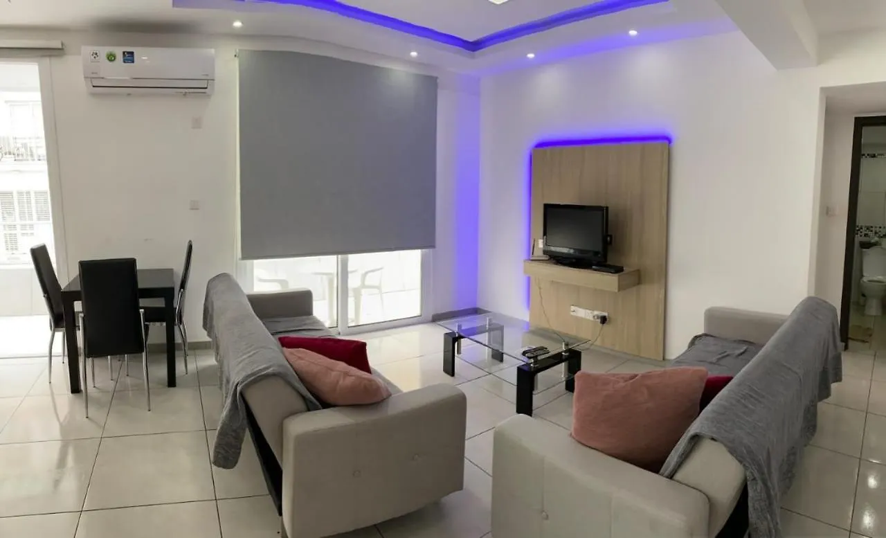 Palm Sea Hotel Apartments 2 Larnaca